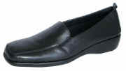 7 F 0544 Pelle.jpg (43272 byte)