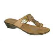 6 C 0161 Pelle.jpg (97015 byte)