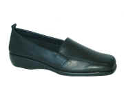 6 F 0522 Pelle.jpg (86215 byte)